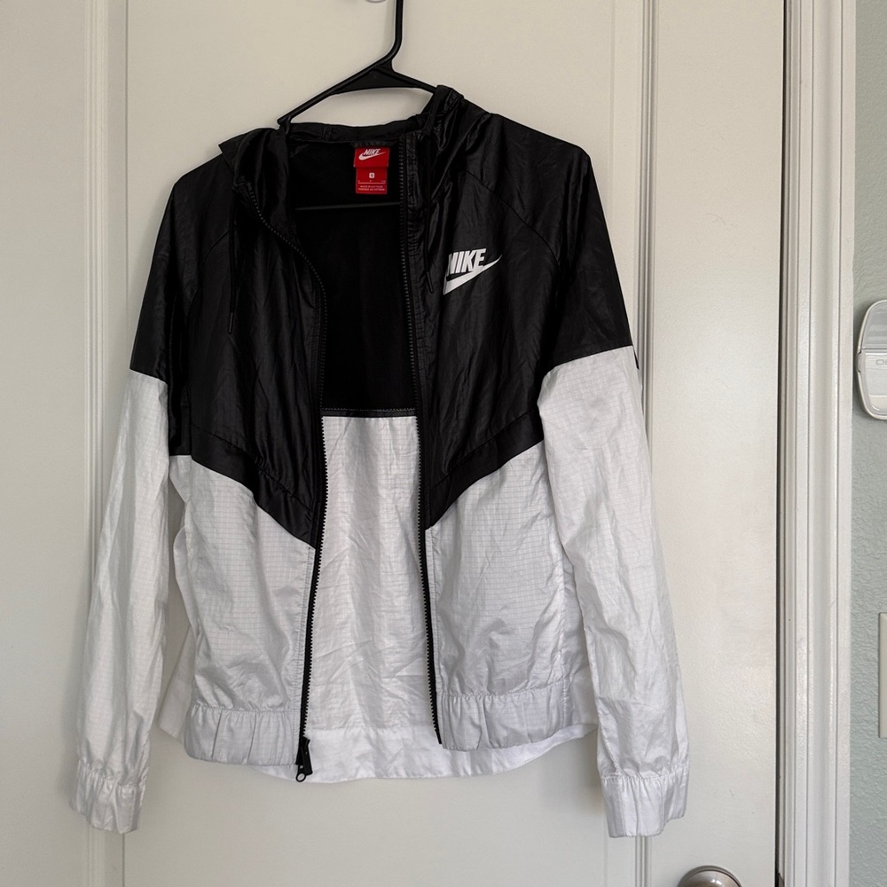 Nike Windrunner Jacket Black White Long Sleeve Full Zip Hooded Windbreaker Sz S - Picture 5 of 9